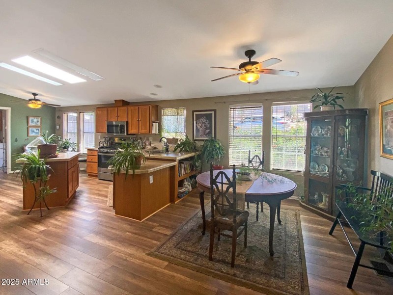 Screenshot 2025-10-29 at 8.00.25AM