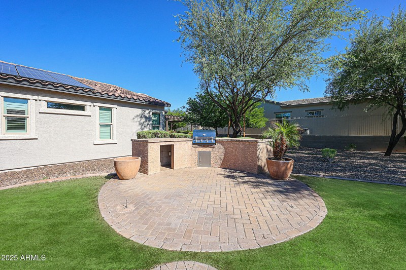 Built-in BBQ - Grass Virtually Staged