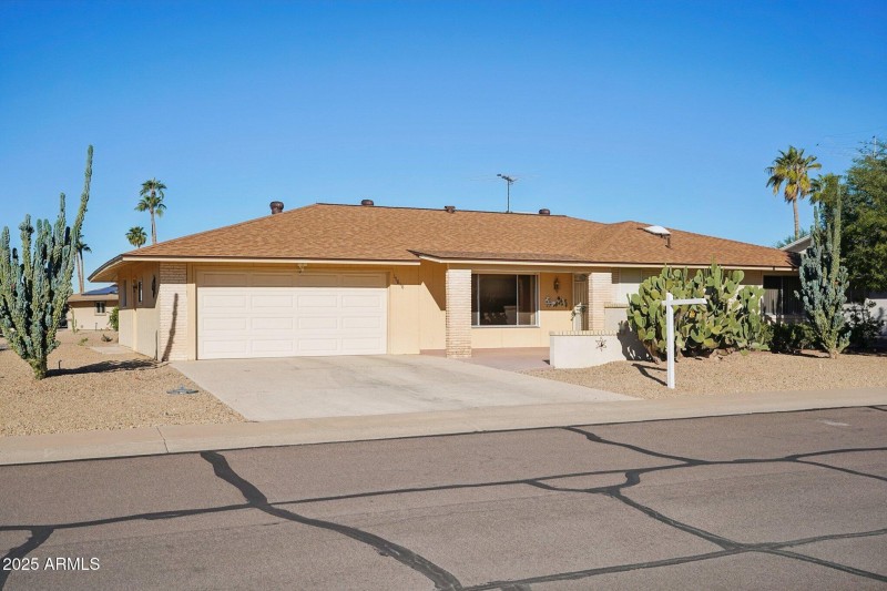 7-web-or-mls-N Buntline Dr-S2910-007