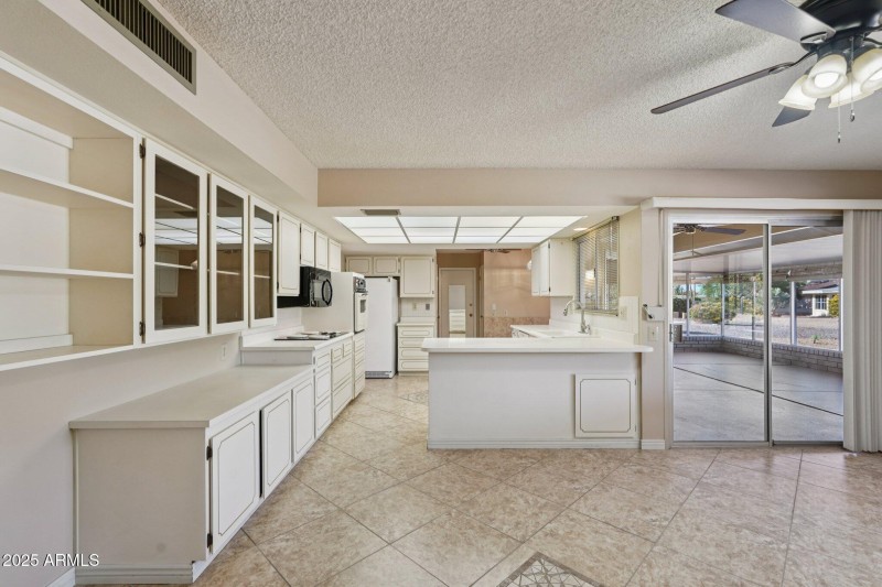 14-web-or-mls-N Buntline Dr-S2910-014