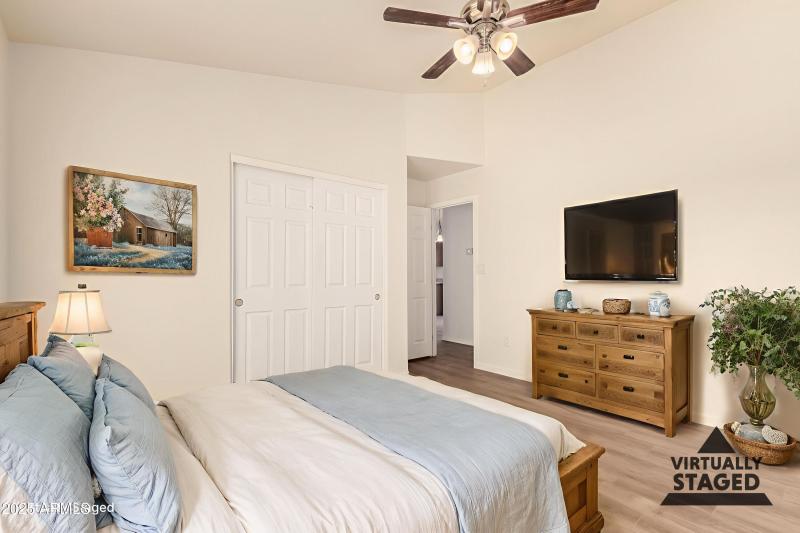 23-225th-5611 - Bedroom - Farmhouse - 5