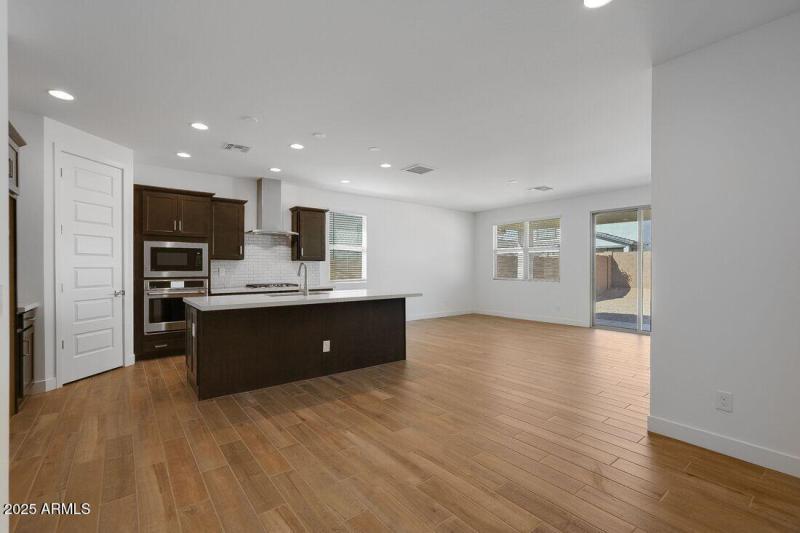 hj-az-phoenix-asante-discovery-quartz-lo