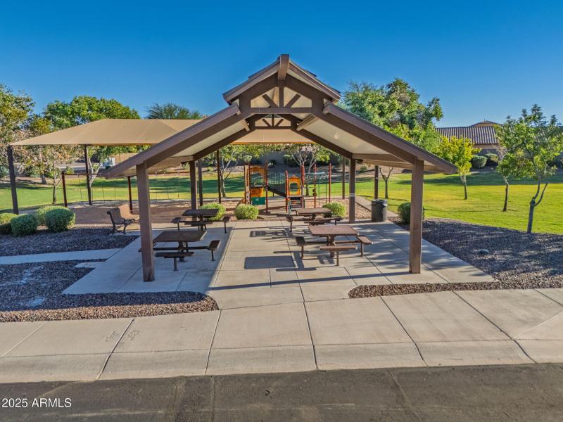 53-web-or-mls-19589 N Portarosa Ct-53