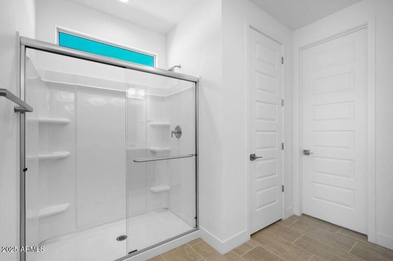 hj-az-phoenix-asante-discovery-quartz-lo