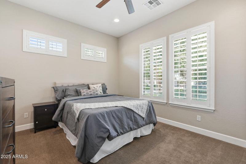 48-web-or-mls-048_ListerPros