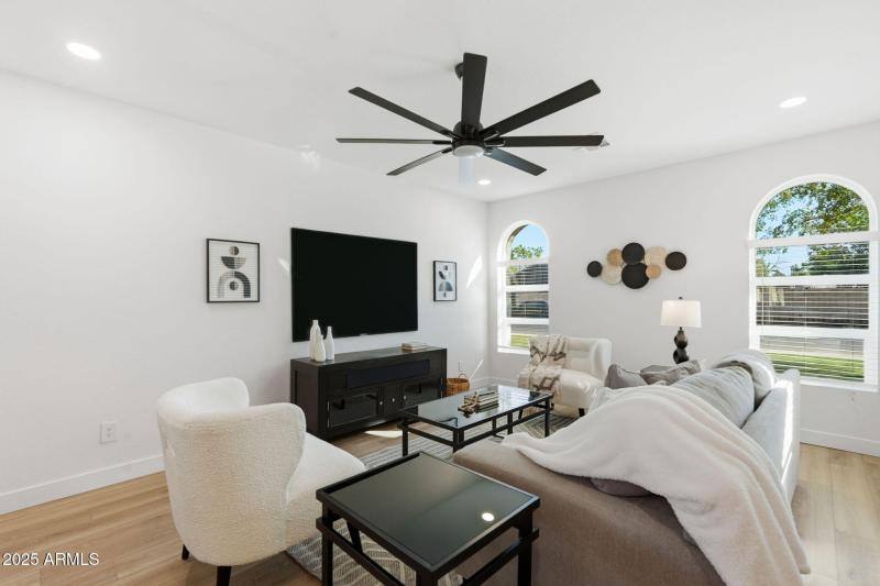 7-web-or-mls-007_ListerPros