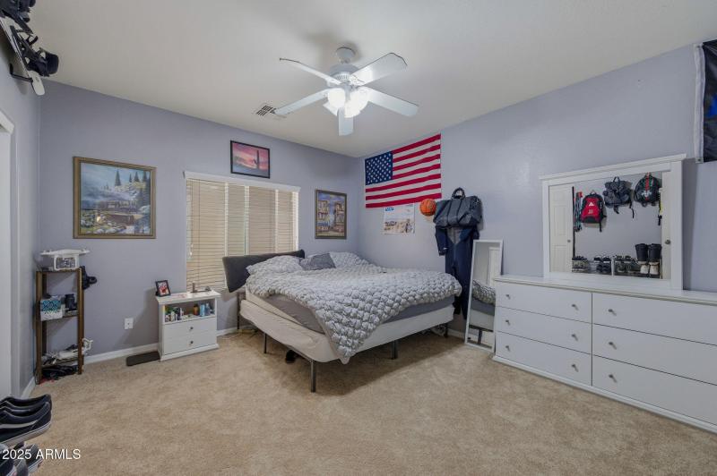 23-web-or-mls-43226 W Kimberly St-23