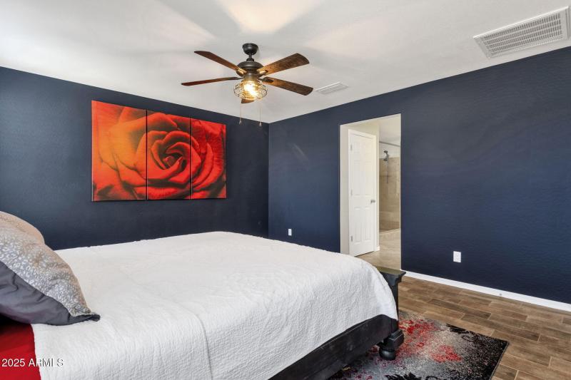 26-web-or-mls-2947-e-saltsage-dr