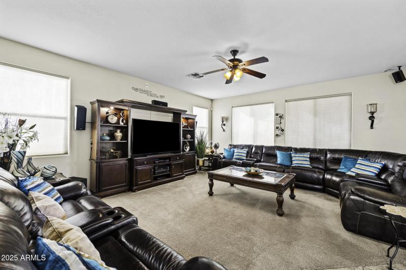 41209 W Hayden Dr-39