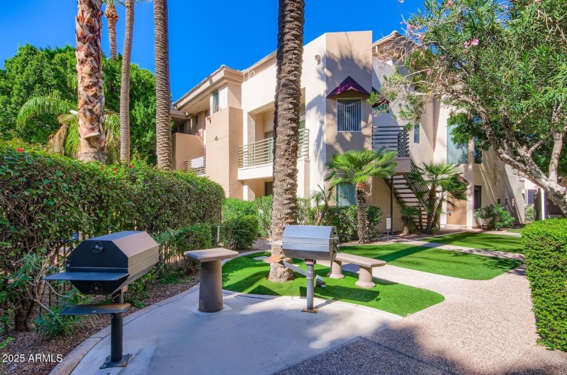 4343 N 21st St 213 - Web Quality - 027 -