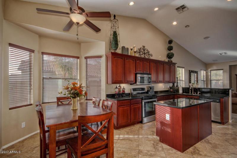 STUNNING UPGRADED CABINETS AND GRANITE W