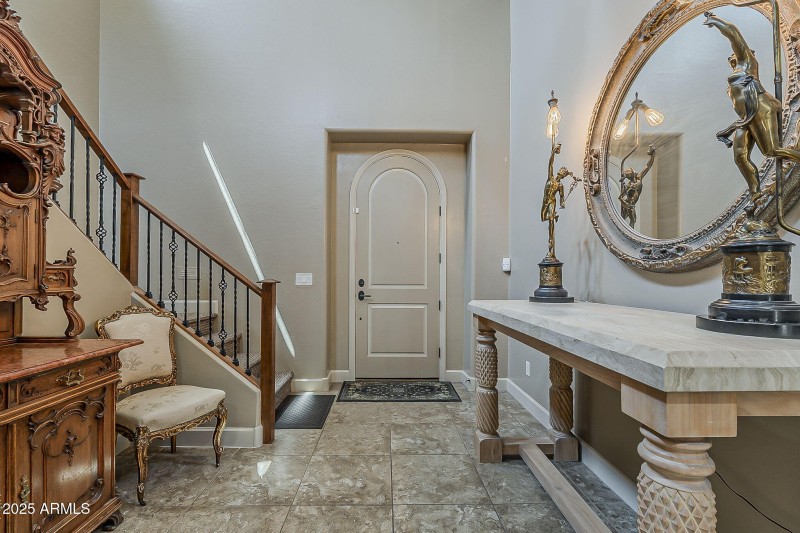 9-web-or-mls-Windsor-9