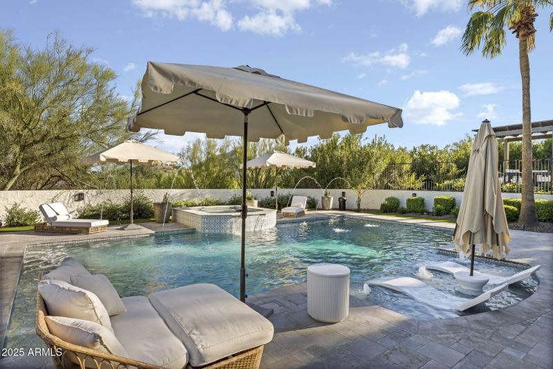 4801 E Moonlight Way - 643