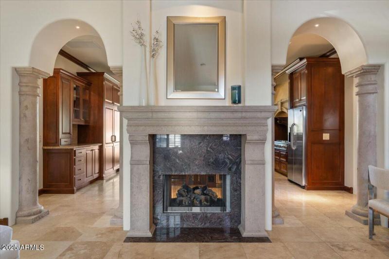 14-Living Room fireplace