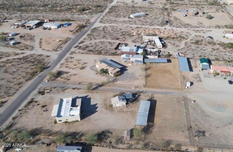 20210511195201005613000000-o