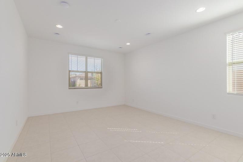 20231003122150596594000000-o