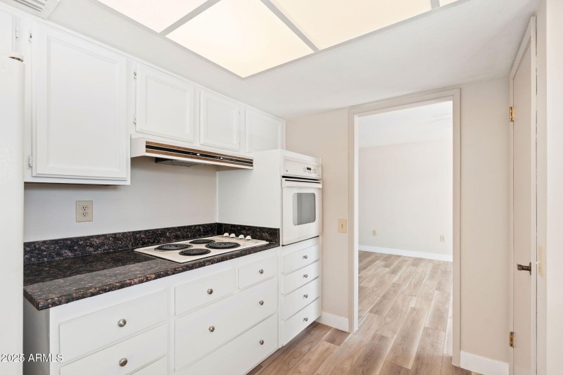 13131 W Castlebar Dr - 11