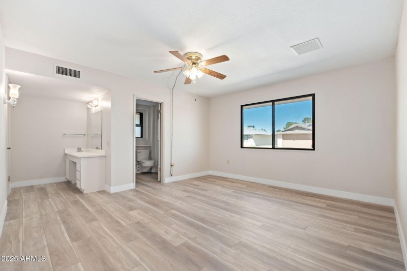 13131 W Castlebar Dr - 14