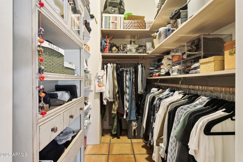 32-web-or-mls-7005-e-jackrabbit-rd