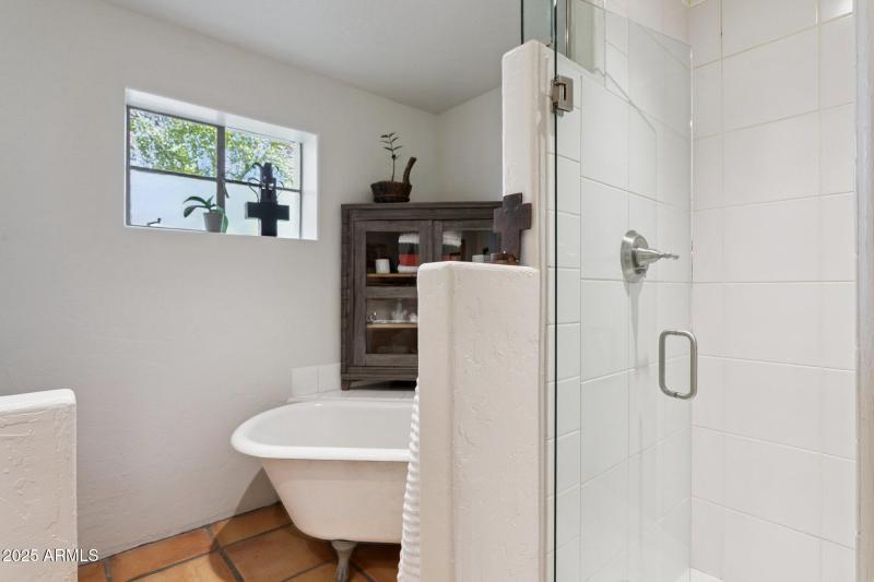 37-web-or-mls-7005-e-jackrabbit-rd