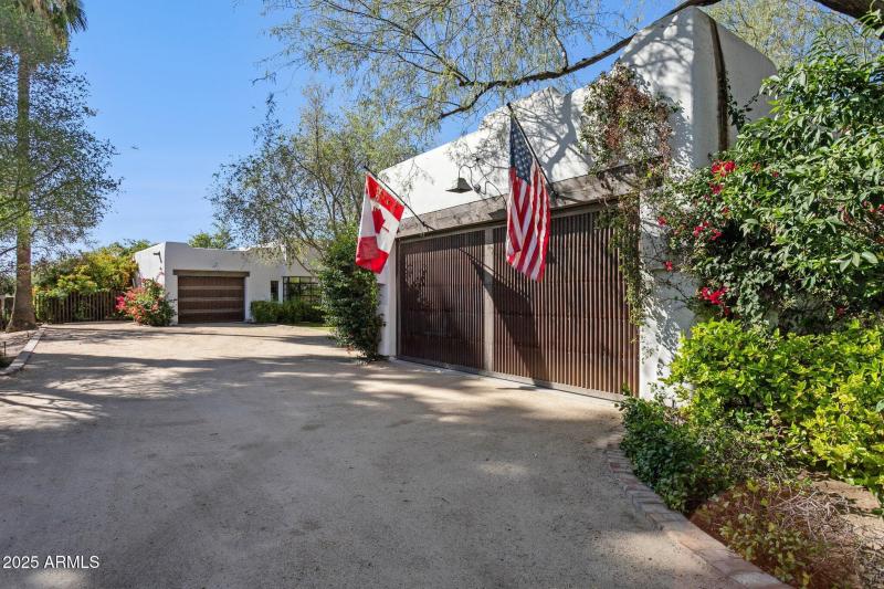 60-web-or-mls-7005-e-jackrabbit-rd