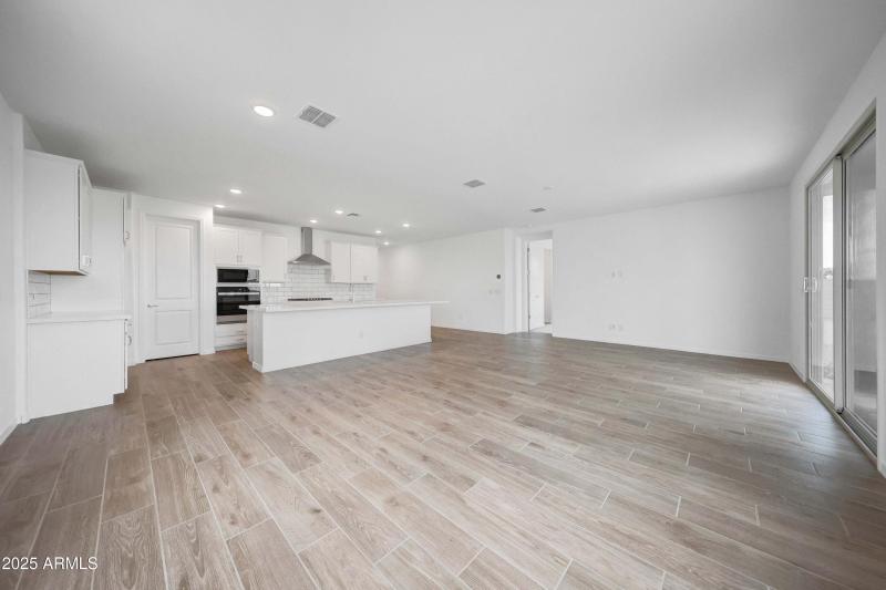 PHX_TierraVistoso_Lot 1002_Aqua_28926_Gr