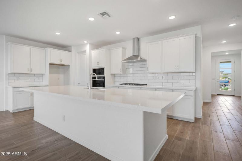 PHX_TierraVistoso_Lot 1002_Aqua_28926_Ki