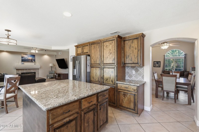 16-web-or-mls-016_ListerPros