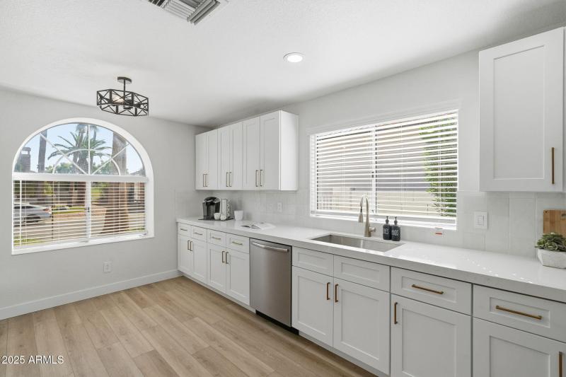 11-web-or-mls-011_DSC04064