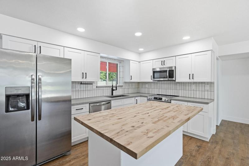 6-web-or-mls-006_ListerPros