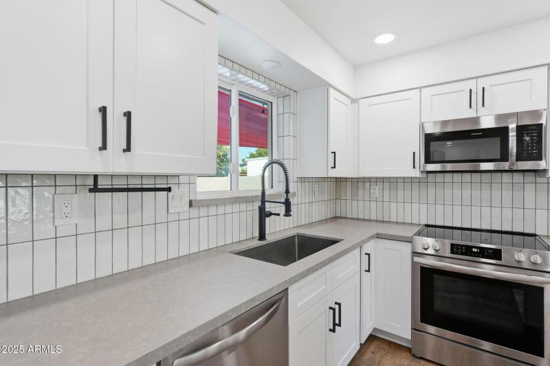 9-web-or-mls-009_ListerPros