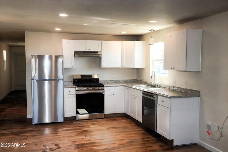 IMG_040-2 edited 1-1