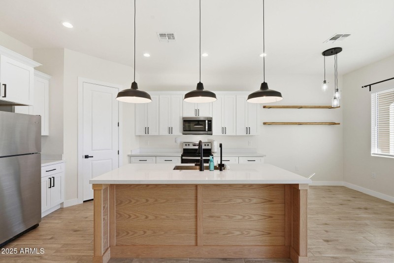 9-web-or-mls-009_ListerPros