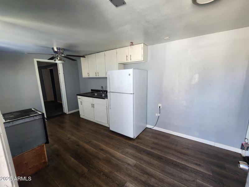 048ec4e6-dc79-4804-a163-d5592560a3f8