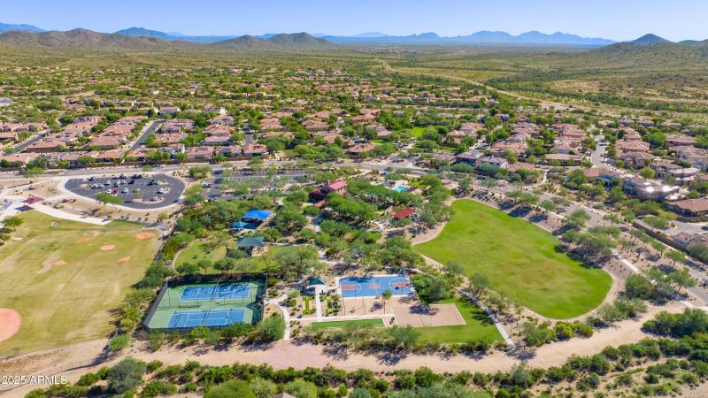 60-Via Caballo Blanco