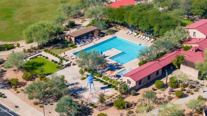 63-Via Caballo Blanco