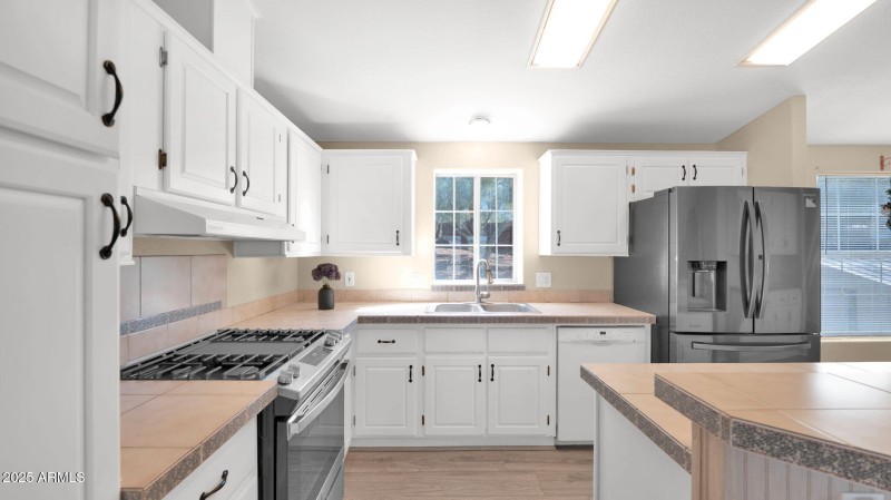 17-web-or-mls-P1188548