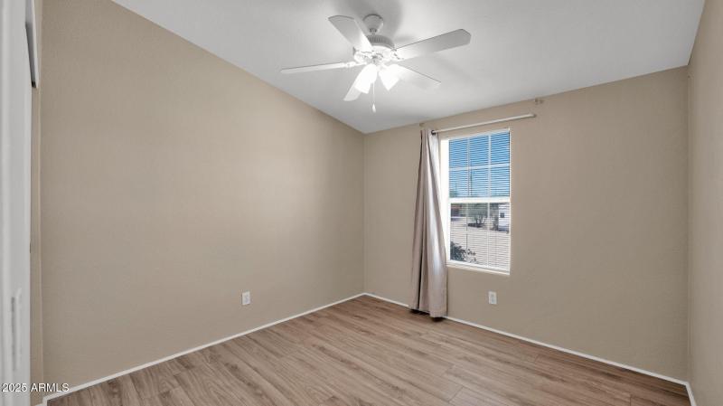 25-web-or-mls-P1188499