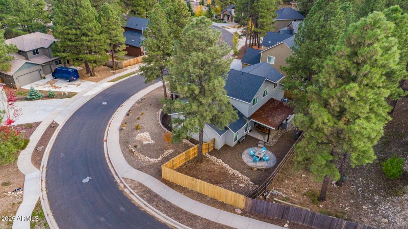 17 E Tranquil Ln (24 of 64)