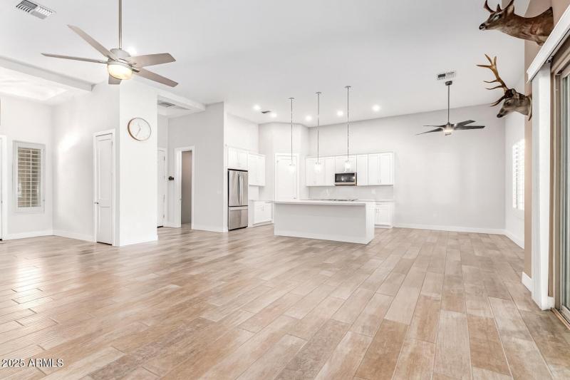 ChatGPT Image Oct 29, 2025, 03_23_46 PM