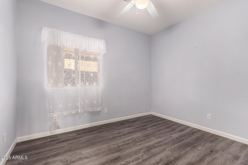 22 - Second Water 10287