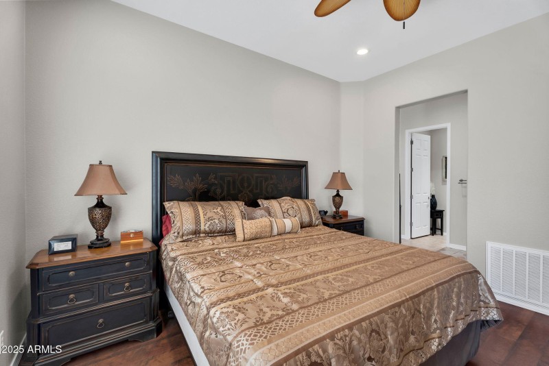 23-web-or-mls-5332 S Citrus Ct -25