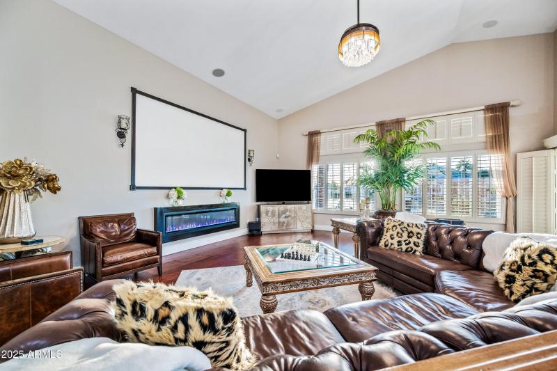 6-1817EWTC-ocupix-IR