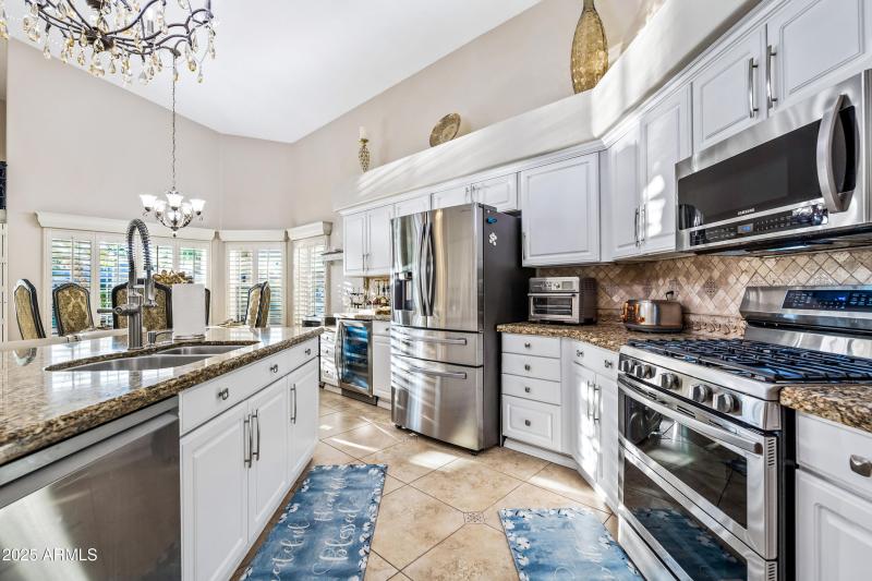 16-1817EWTC-ocupix-IR