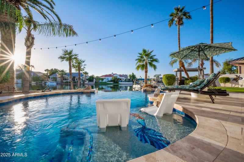 42-1817EWTC-ocupix-IR