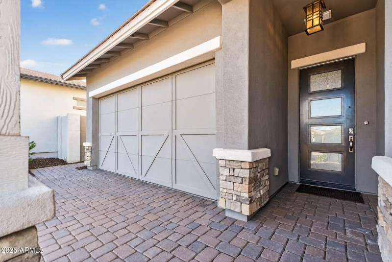 11961 W Creosote Dr.