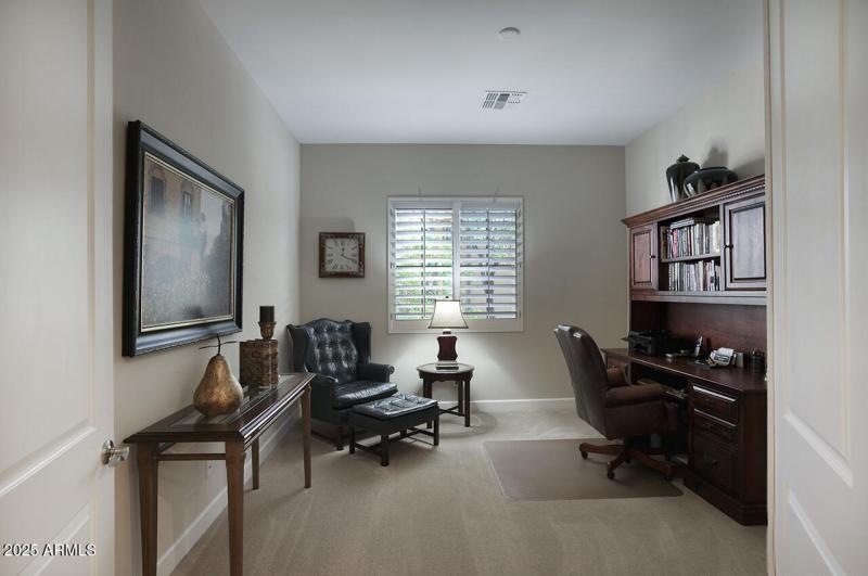 Den/Secondary Bedroom