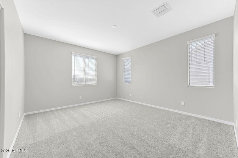 9964 W Piccadilly Road - Ready Now!