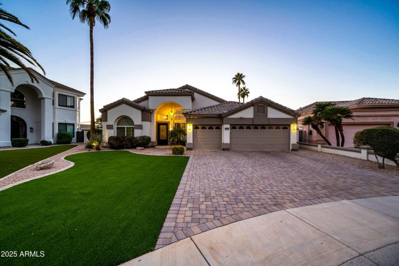 137-1817EWTC-ocupix-IR