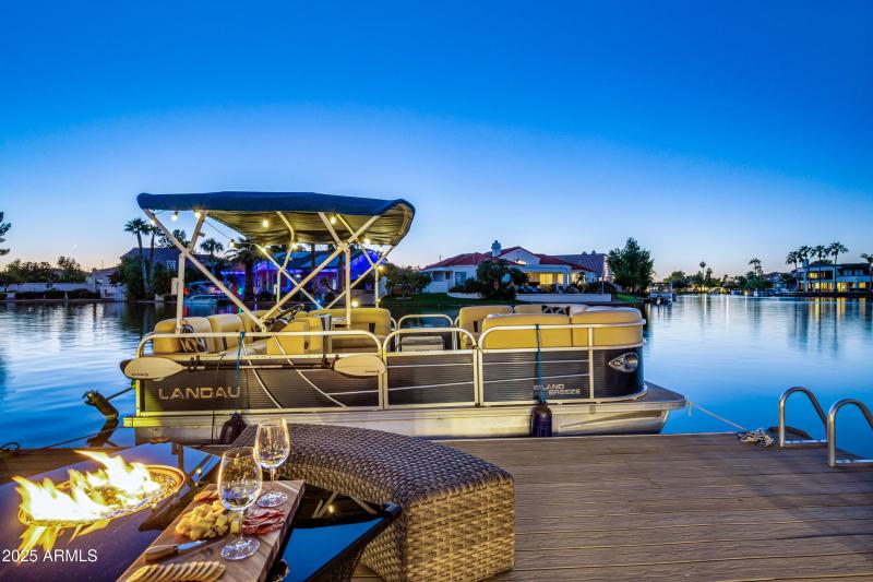 167-1817EWTC-ocupix-IR